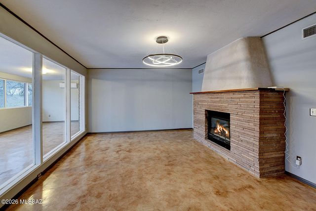 4231 N Bidahochi Drive, Tucson, AZ 85749