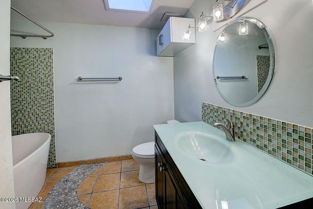 4231 N Bidahochi Drive, Tucson, AZ 85749