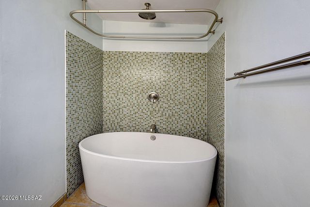 4231 N Bidahochi Drive, Tucson, AZ 85749