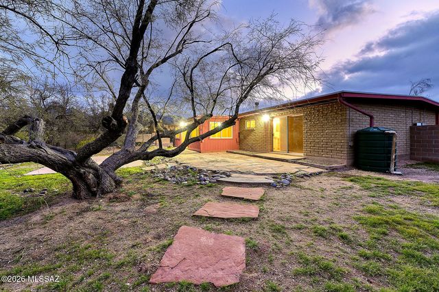 4231 N Bidahochi Drive, Tucson, AZ 85749