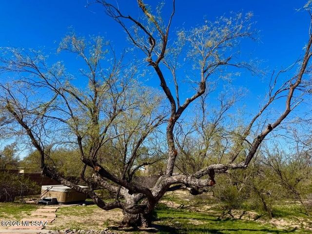 4231 N Bidahochi Drive, Tucson, AZ 85749