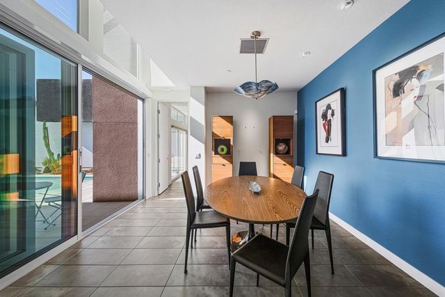 1054 Paz Drive, Palm Springs, CA 92262