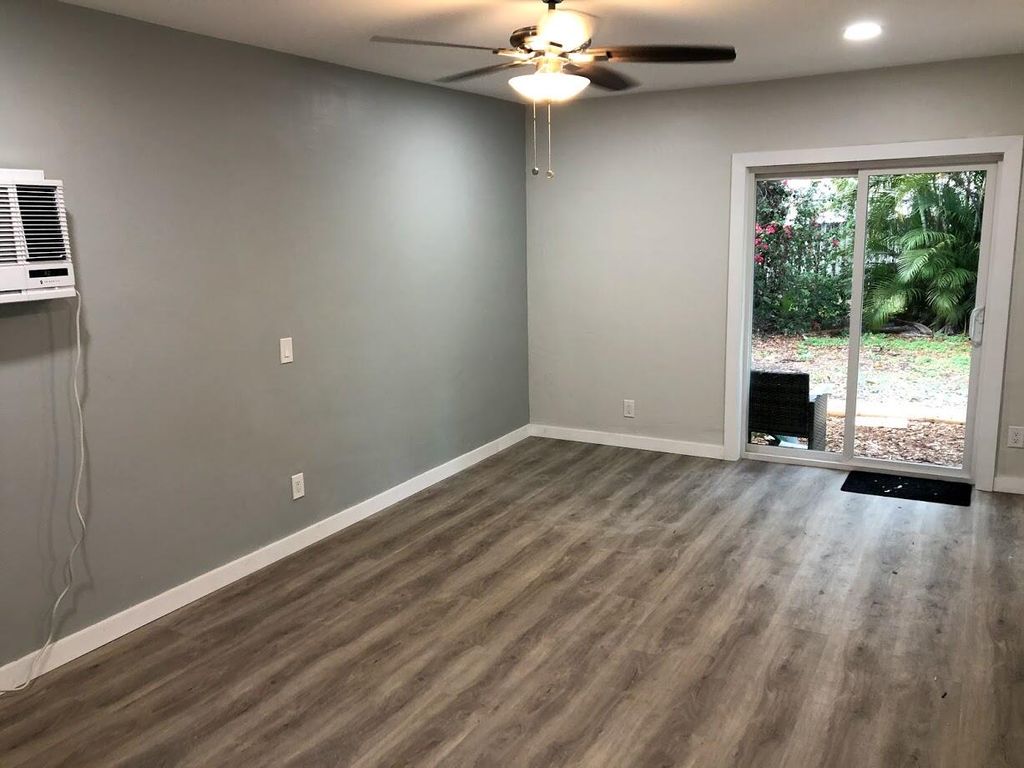 443 NE 1ST Avenue 4, Fort Lauderdale, FL 33301