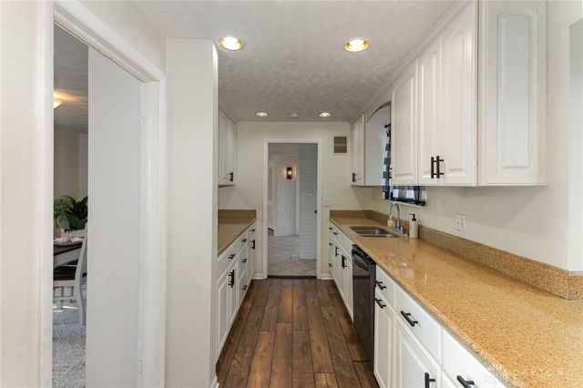 330 Rumson Street, Englewood, OH 45322