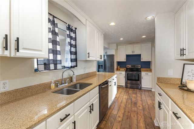 330 Rumson Street, Englewood, OH 45322