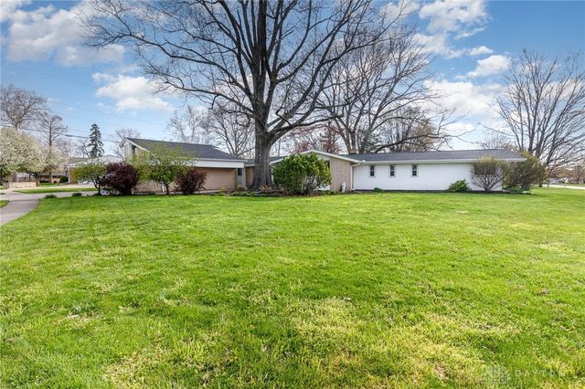 330 Rumson Street, Englewood, OH 45322