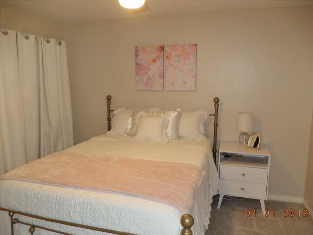 2402 Sycamore Avenue B2, Huntsville, TX 77340