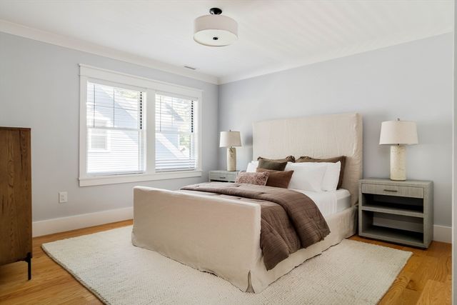 19 Cottage St, Lexington, MA 02420