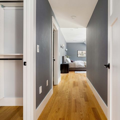 19 Cottage St, Lexington, MA 02420
