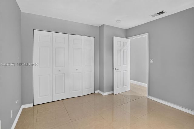 120 SW 96th Terrace 204, Plantation, FL 33324