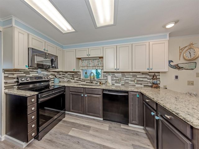 97 LAKEVIEW DRIVE, North Port, FL 34287