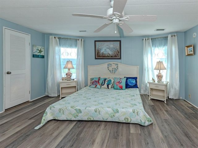 97 LAKEVIEW DRIVE, North Port, FL 34287