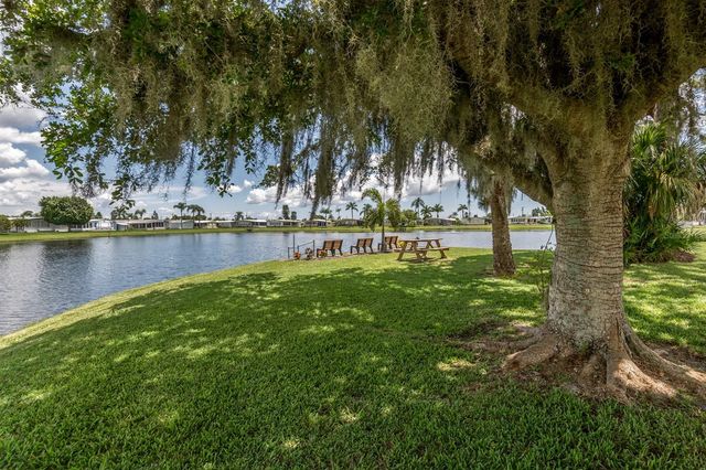 97 LAKEVIEW DRIVE, North Port, FL 34287
