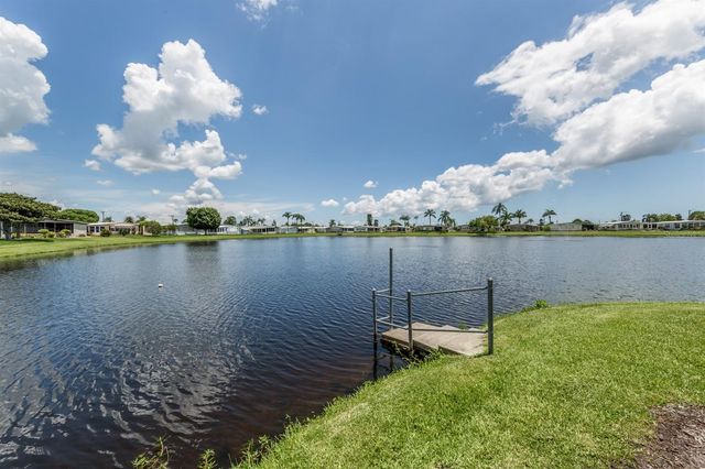 97 LAKEVIEW DRIVE, North Port, FL 34287