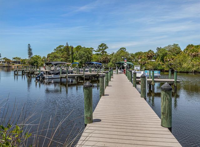 97 LAKEVIEW DRIVE, North Port, FL 34287