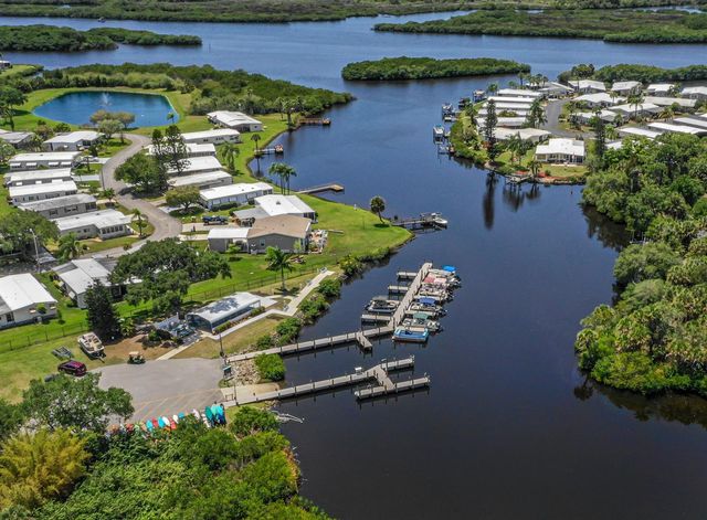 97 LAKEVIEW DRIVE, North Port, FL 34287