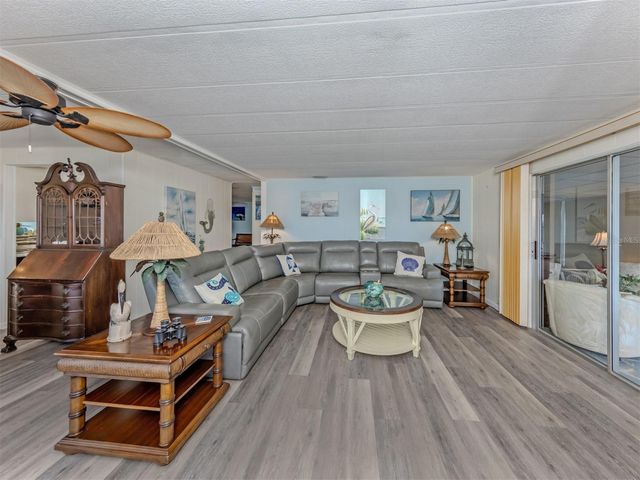 97 LAKEVIEW DRIVE, North Port, FL 34287