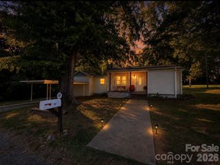 525 Shinn Circle, Norwood, NC 28128