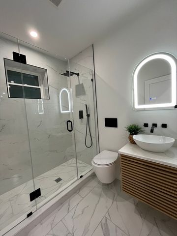 405 Blue Hill Avenue, Milton, MA 02186