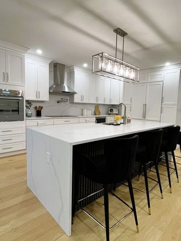 405 Blue Hill Avenue, Milton, MA 02186