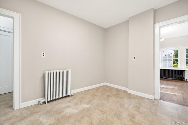 20 Prescott Avenue, White Plains, NY 10606