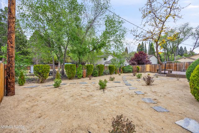 1208 Charles Drive, Reno, NV 89509