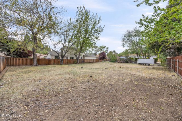 1208 Charles Drive, Reno, NV 89509