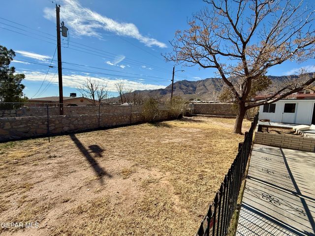 2900 POLK Avenue, El Paso, TX 79930