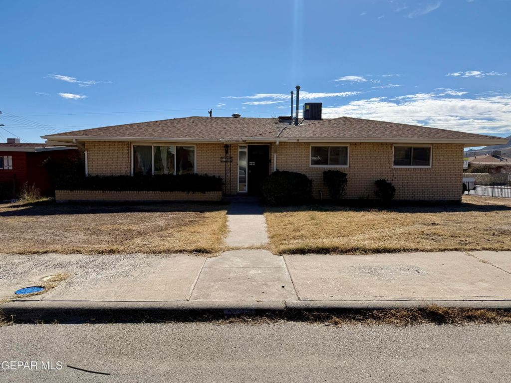 2900 POLK Avenue, El Paso, TX 79930