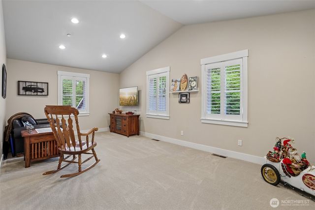 24827 NE 80th Street, Redmond, WA 98053