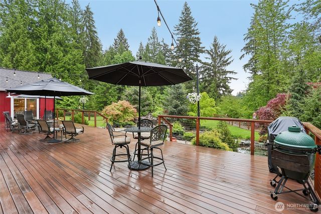 24827 NE 80th Street, Redmond, WA 98053