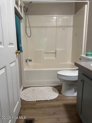 228 Bellhammon Forest Drive, Rocky Point, NC 28457