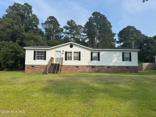 228 Bellhammon Forest Drive, Rocky Point, NC 28457