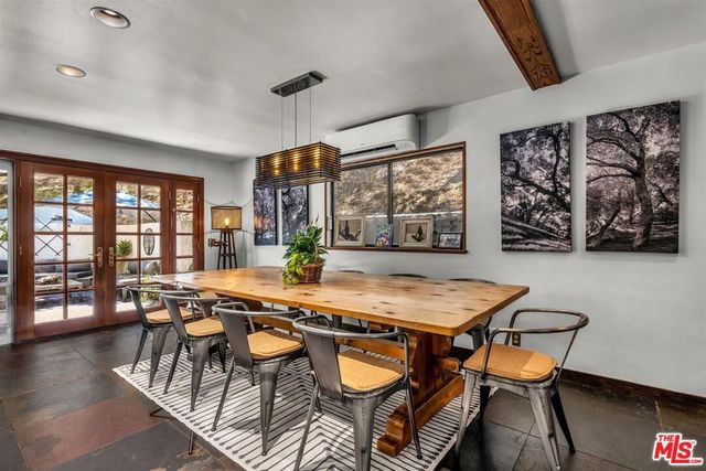 805 Malibu Meadows Drive, Calabasas, CA 91302