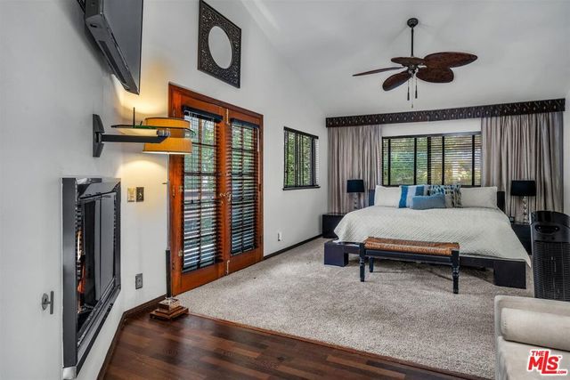 805 Malibu Meadows Drive, Calabasas, CA 91302