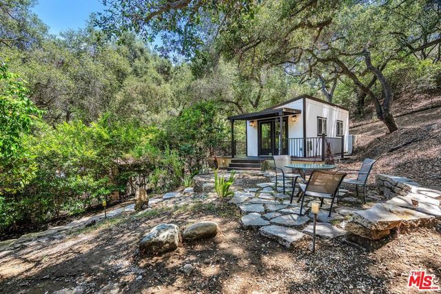 805 Malibu Meadows Drive, Calabasas, CA 91302