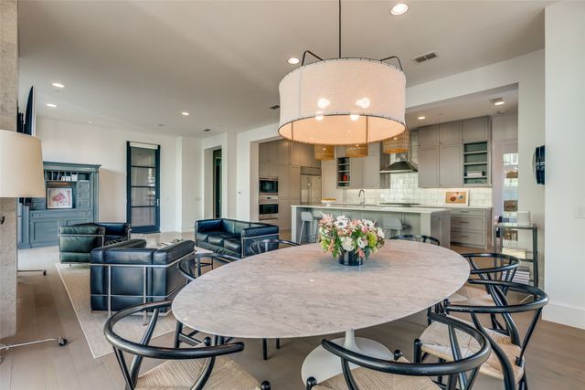 4502 Abbott Avenue 212, Highland Park, TX 75205