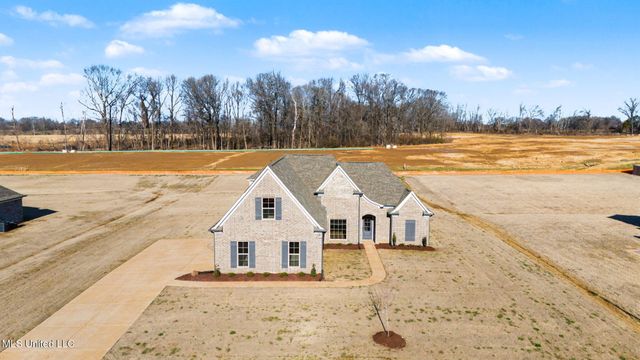 2473 Scott Meadows Lane, Hernando, MS 38632