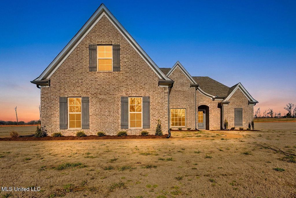 2473 Scott Meadows Lane, Hernando, MS 38632