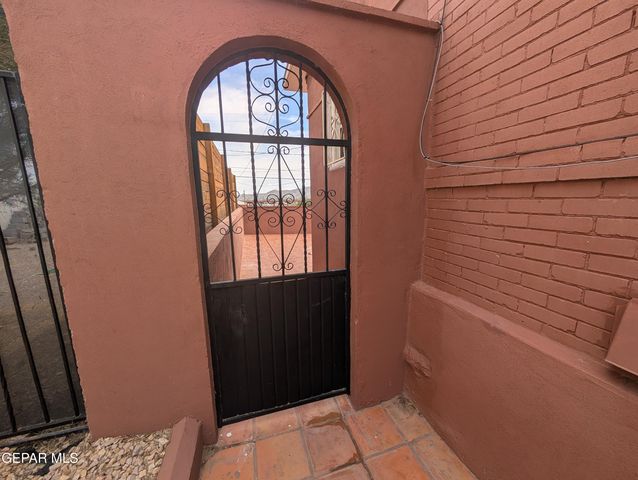 608 STEWART Court A, El Paso, TX 79902