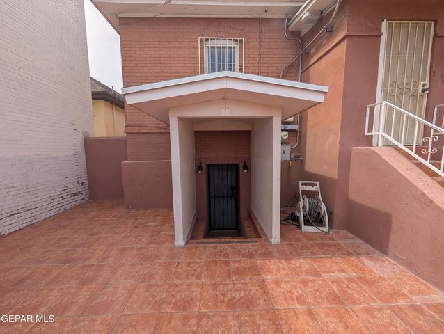 608 STEWART Court A, El Paso, TX 79902