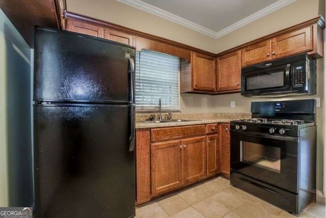 817 Gertrude Place NW, Atlanta, GA 30318