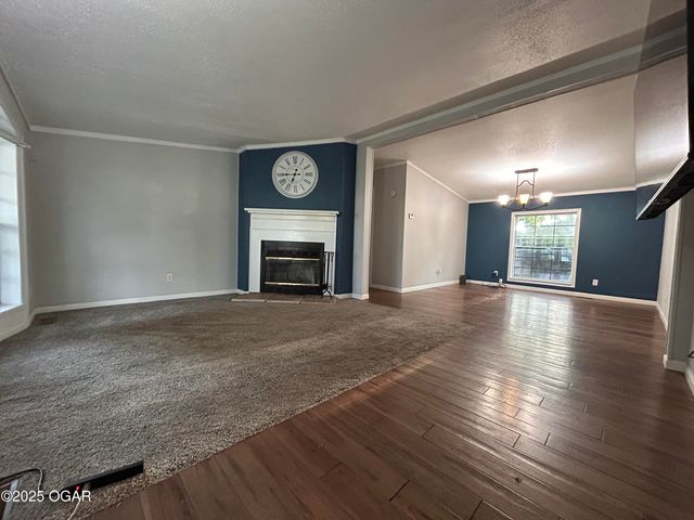 7649 Co Rd 303, Carl Junction, MO 64834