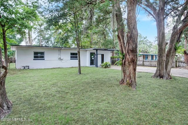 1830 BROOKVIEW Drive S, Jacksonville, FL 32246