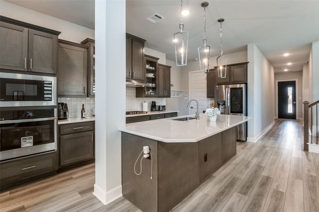 6329 Camey Place Way, The Colony, TX 75056