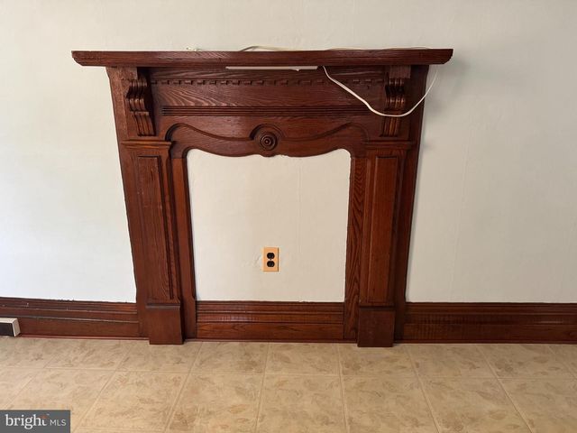 832 BALTIMORE ST, Hanover, PA 17331