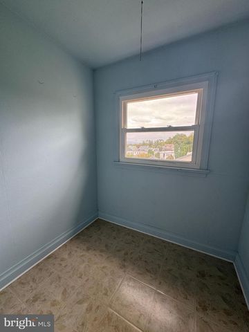 832 BALTIMORE ST, Hanover, PA 17331