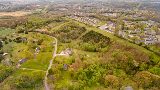 717 Preston Rd, Antioch, TN 37013