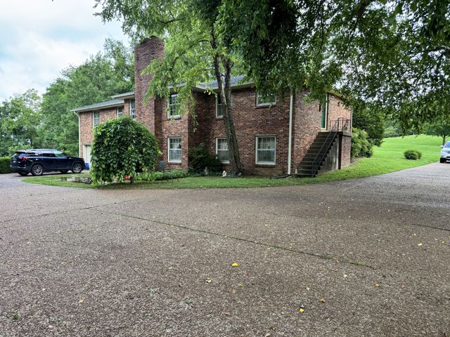 717 Preston Rd, Antioch, TN 37013