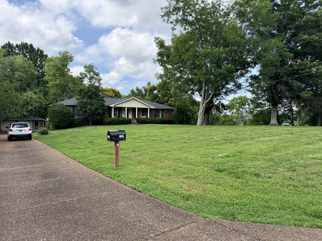 717 Preston Rd, Antioch, TN 37013